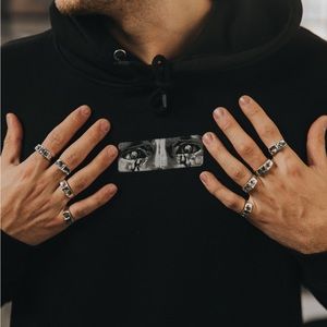 TRISTEN IKAIKA LIMITED CRYING GUY SWEATSHIRT